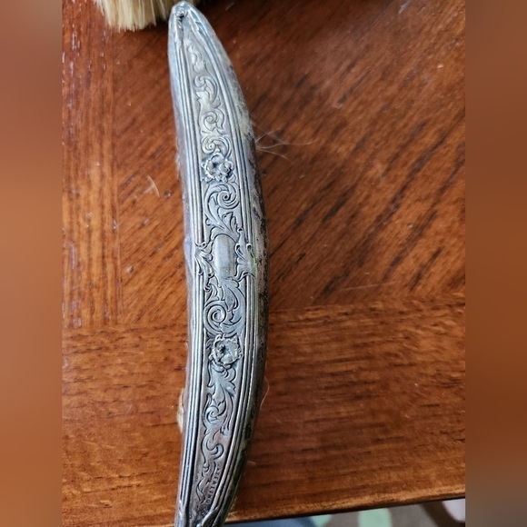 Vintage sterling silver brush set - Picture 5 of 10